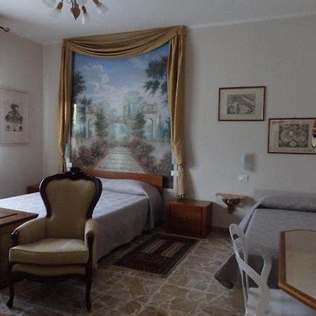 Riflessi D'Arte Bed & Breakfast Provaglio d'Iseo Luaran gambar