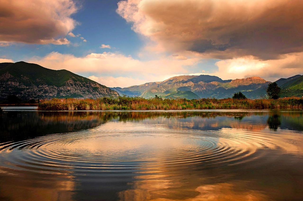 Riflessi D'Arte Bed & Breakfast Provaglio d'Iseo Luaran gambar