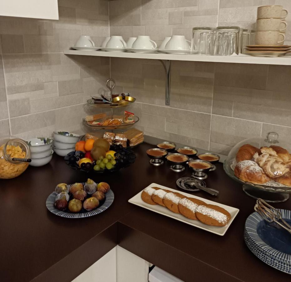 Riflessi D'Arte Bed & Breakfast Provaglio d'Iseo Luaran gambar