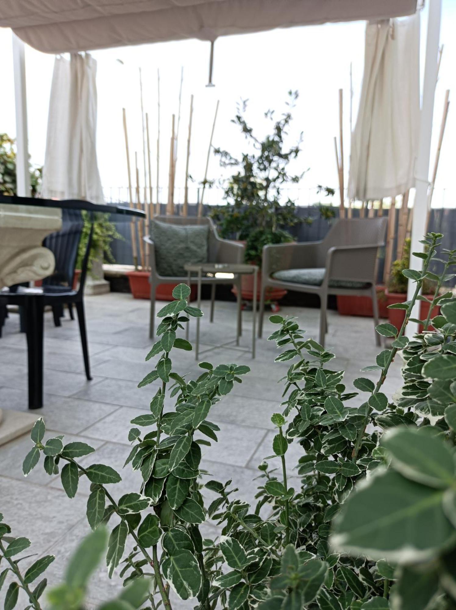 Riflessi D'Arte Bed & Breakfast Provaglio d'Iseo Luaran gambar