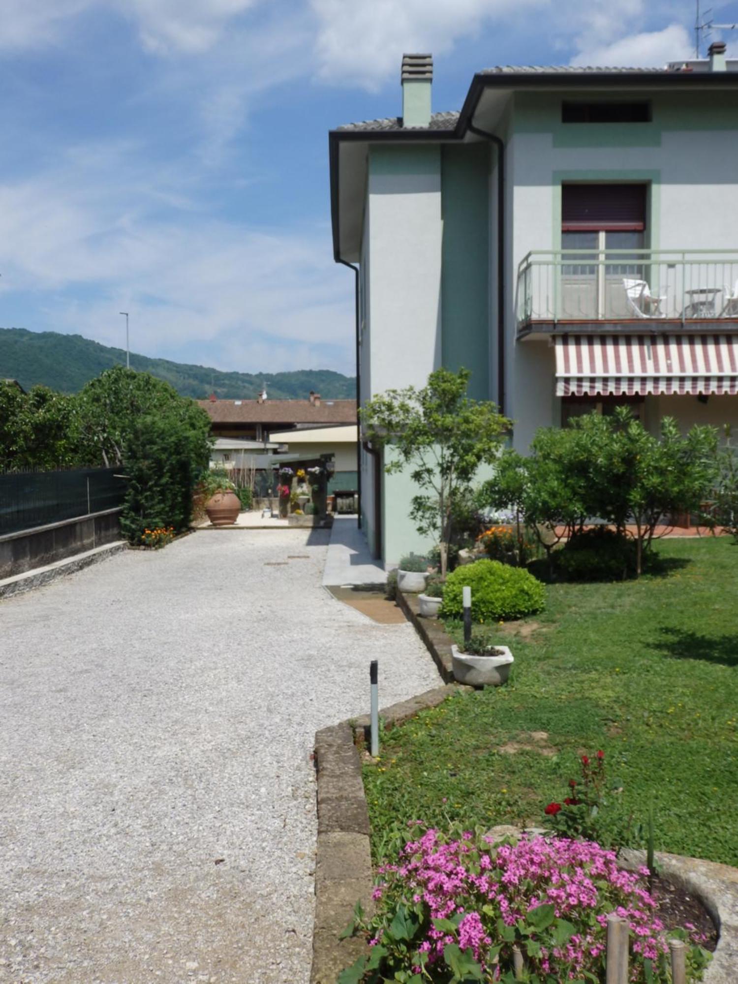 Riflessi D'Arte Bed & Breakfast Provaglio d'Iseo Luaran gambar