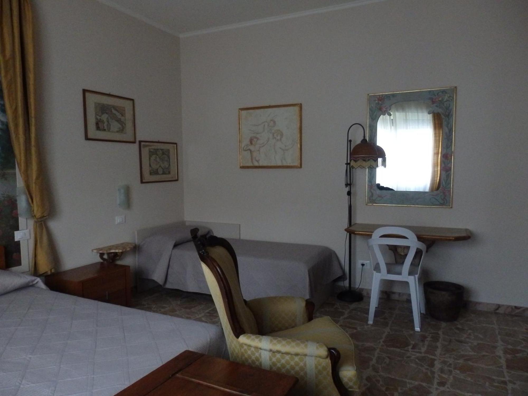 Riflessi D'Arte Bed & Breakfast Provaglio d'Iseo Luaran gambar